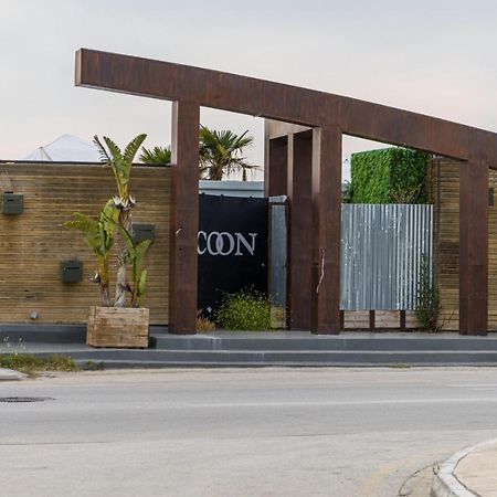 Loutraki Beach & Casino Condo Buitenkant foto