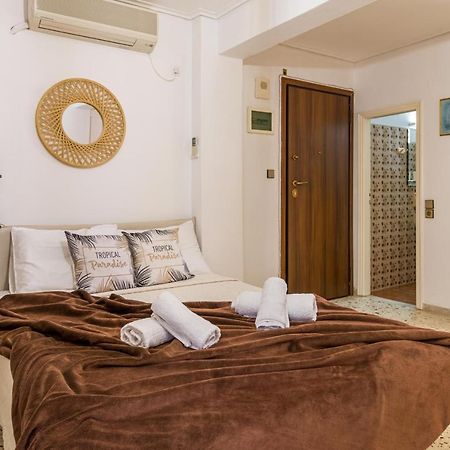 Loutraki Beach & Casino Condo Buitenkant foto